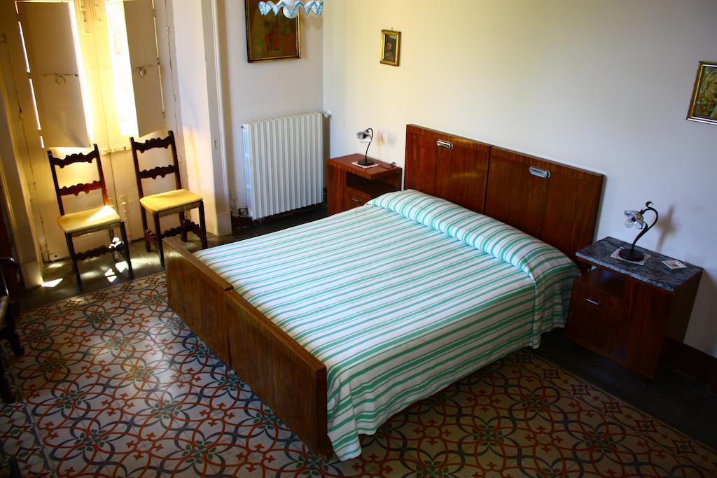 B&B Sotto I Pini Дзаферана Етнеа Екстериор снимка